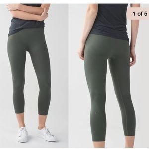 Lululemon Zoned in Tight Crop size 6 gator green
